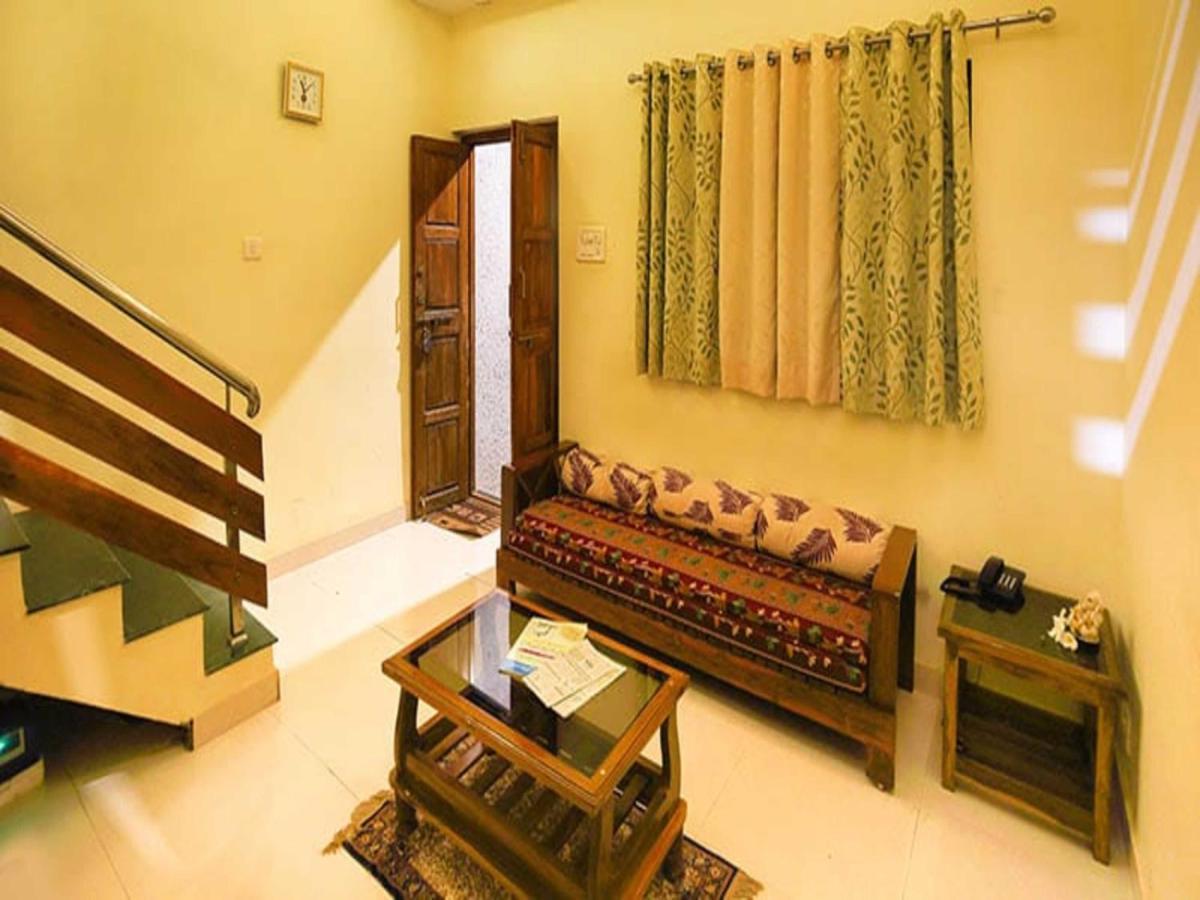 Wada Chirebandi Hotel Gimvi Ngoại thất bức ảnh