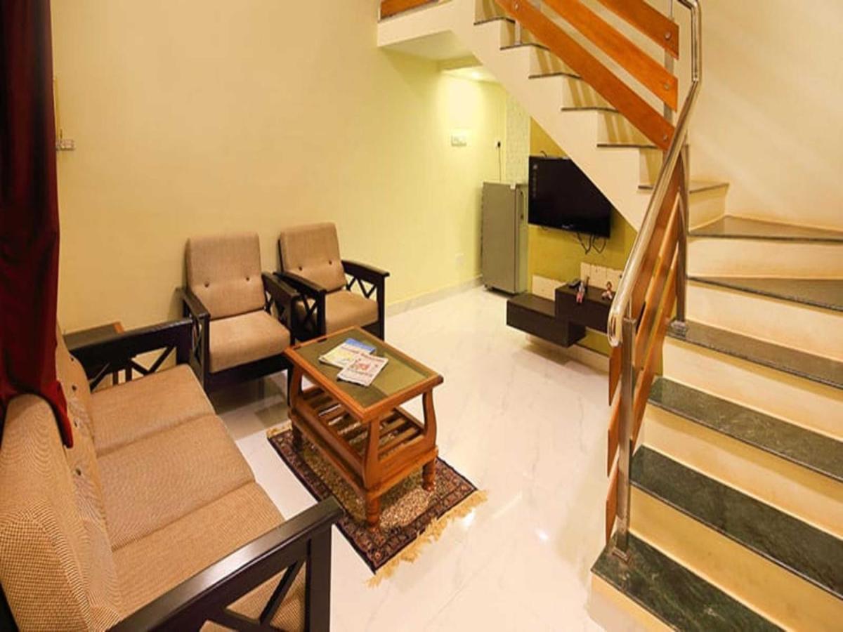 Wada Chirebandi Hotel Gimvi Ngoại thất bức ảnh