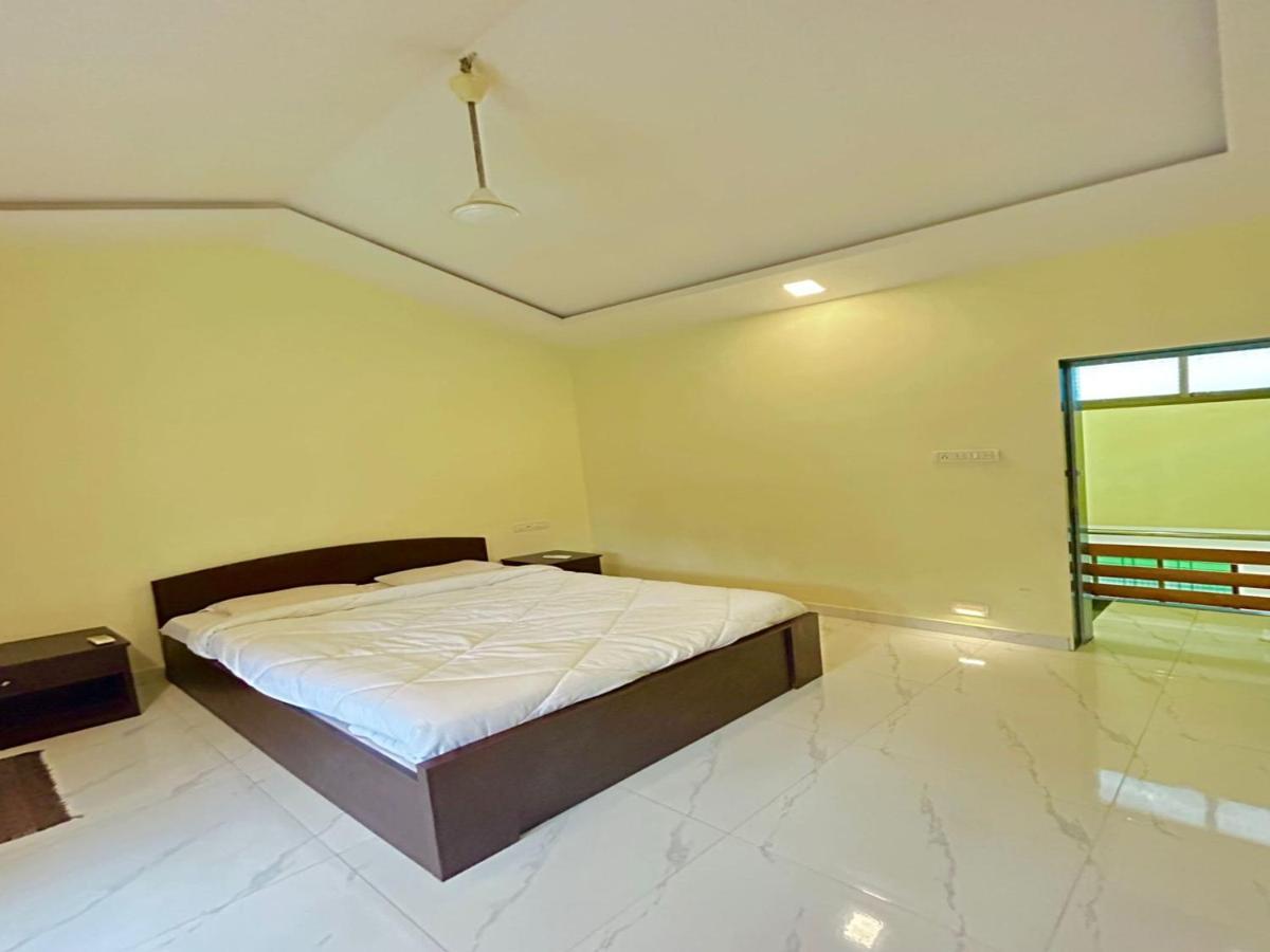 Wada Chirebandi Hotel Gimvi Ngoại thất bức ảnh