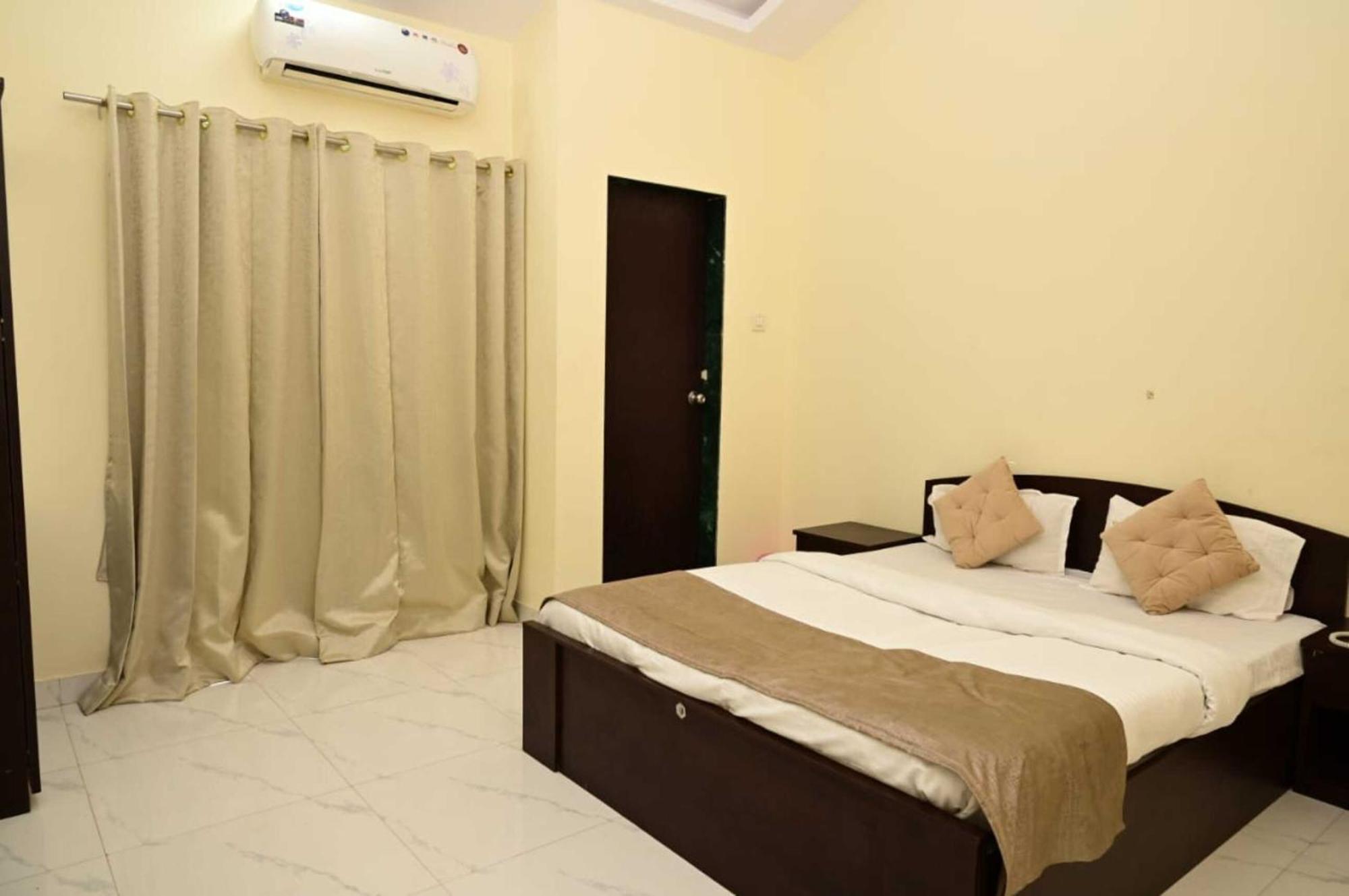 Wada Chirebandi Hotel Gimvi Ngoại thất bức ảnh